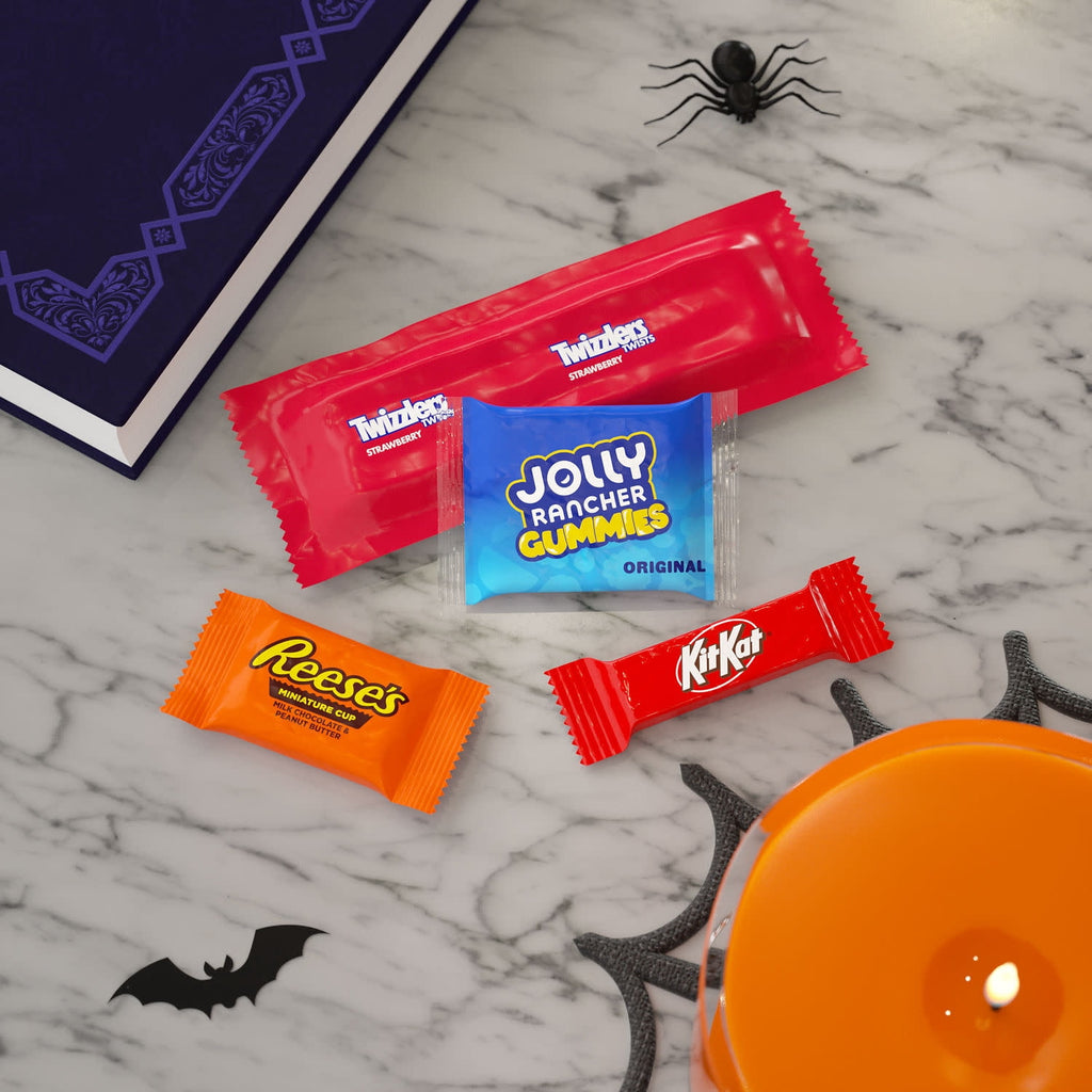 Hershey Assorted, Halloween Candy Variety Bag, 8.93 oz (30 pieces)