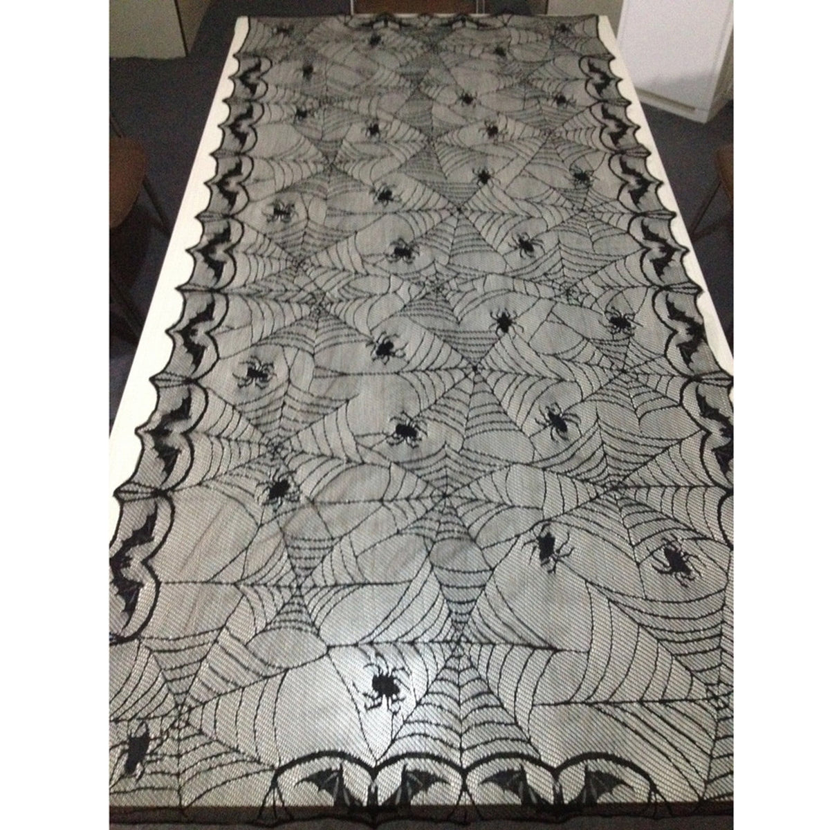Halloween Table Cloth, Spider Webs Tablecloths Black Tablecloth Lace Fabric Table Cloths Spooky Table Cover for Rectangle Tables for Parties Gothic Halloween Home Decorations, 48x96 Inch