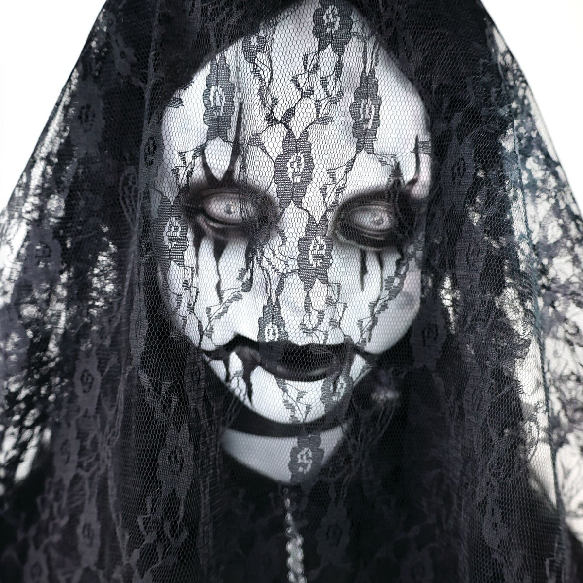 Haunted Hill Farm 6.5 Ft Life-Size Animatronic Bride Indoor/Outdoor Halloween Decoration, Multicolor, HHLADY-2FLSA