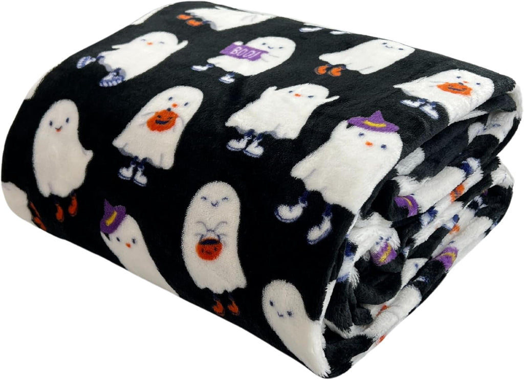 Serafina Home Halloween Throw Blanket: Fuzzy Boo! Jack O'Lantern Spider Webs Skull and Black Cats Print on Velvet Fleece for Sofa Bed Couch Chair Dorm