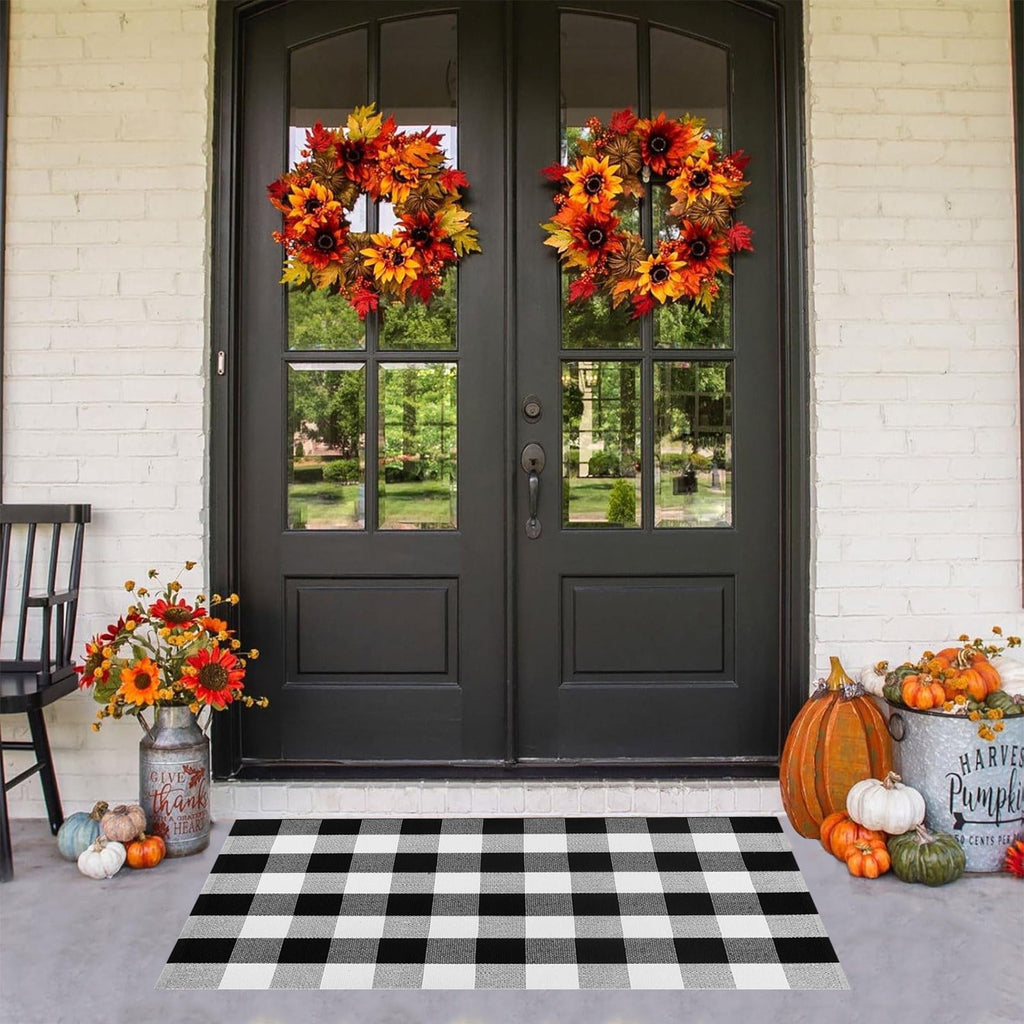 Xuniizn Fall Door Mat, Buffalo Plaid Fall Outdoor Rug Black & White Striepd Rug Front Door Mat Halloween Thanksgiving Fall Autumn Home Decor,Welcome Doormat for Front Door,Farmhouse Decor, 24 x 16"
