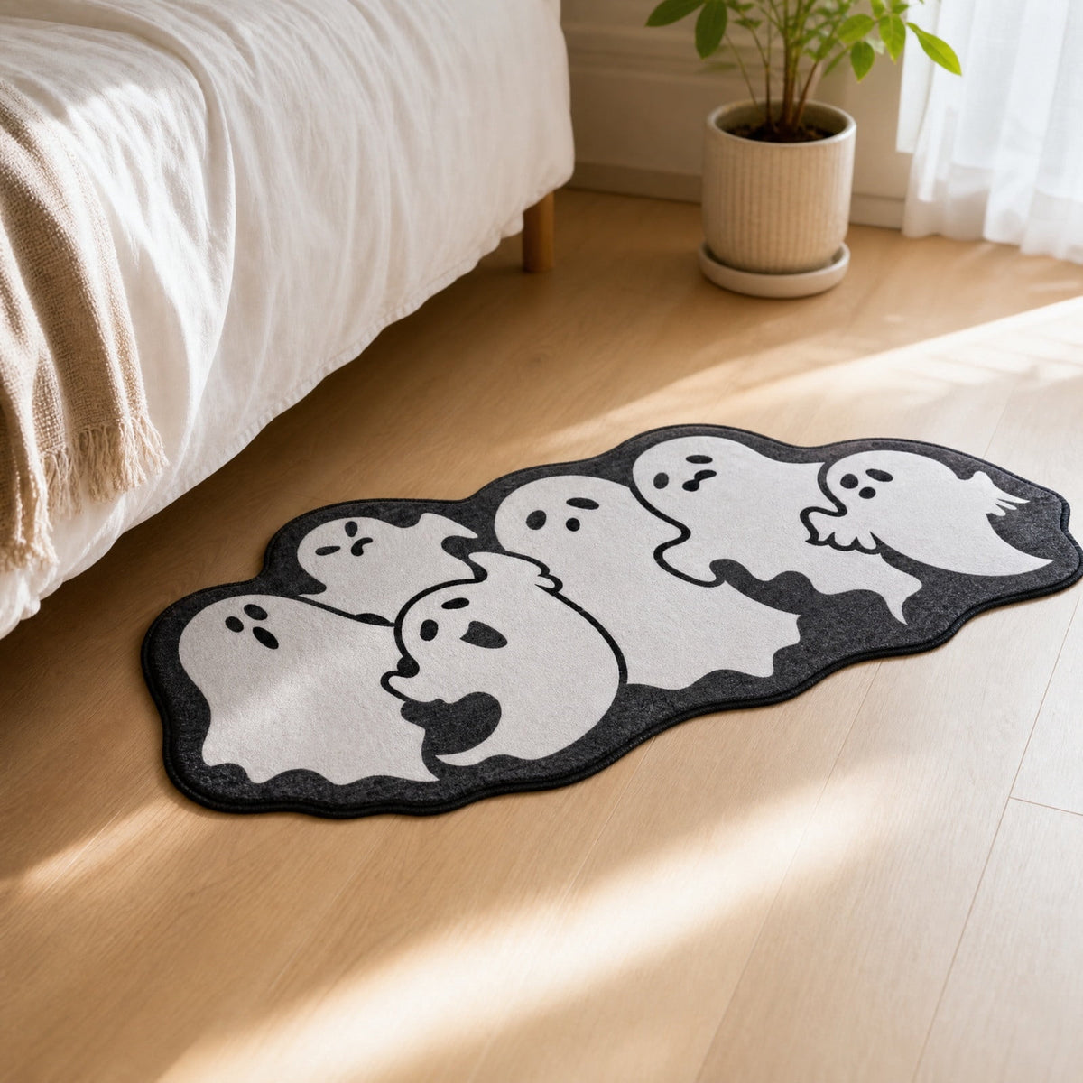 Halloween Ghost Door Mat, Cute Welcome Mat for Front Door Porch Entryway Haunted Outdoor Decor Spooky Decorative Entrance Doormat Non Slip Halloween Rug, 16" x 24"