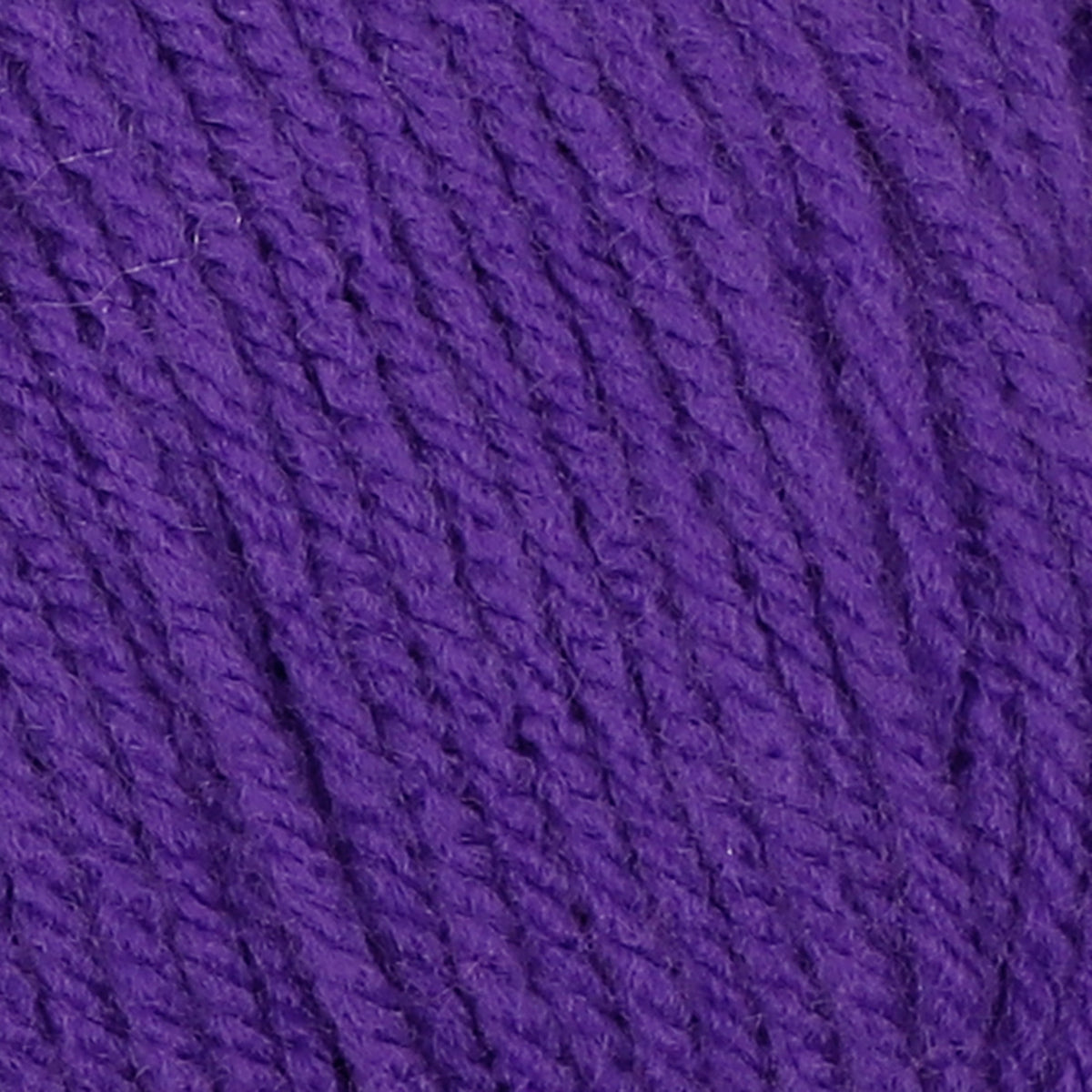 Mainstays Medium 4 Acrylic Yarn, White, 7 oz, 397 Yards