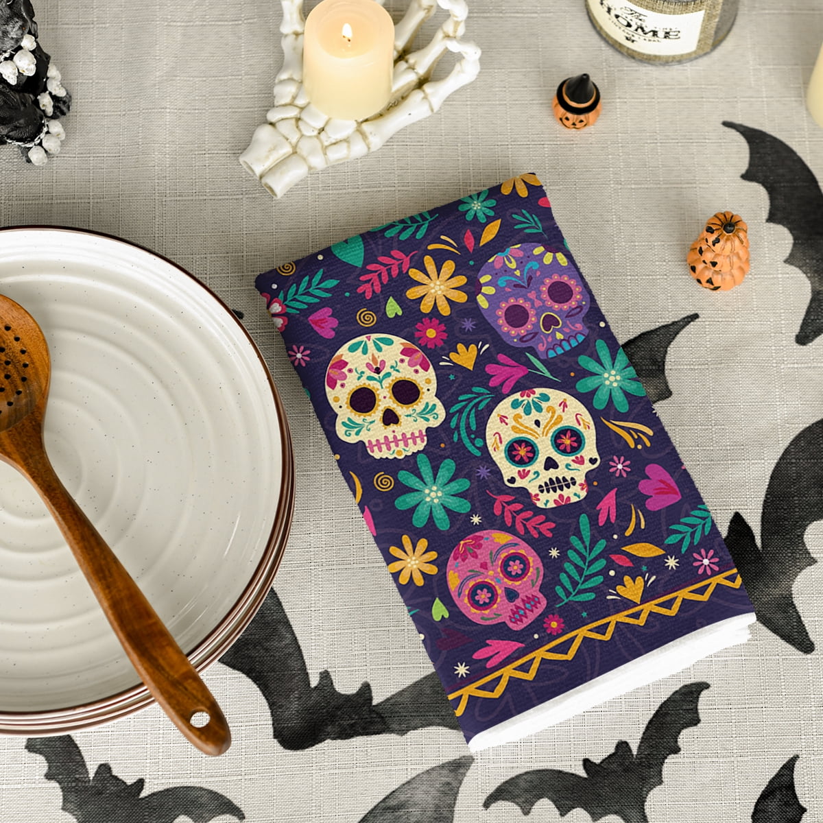 Sm:)e Ghost Pumpkins Bats Floral Spooky Halloween Kitchen Towels Dish Towels, 18x26 Inch Jack-O'-Lantern Decoration Hand Towels Set of 2