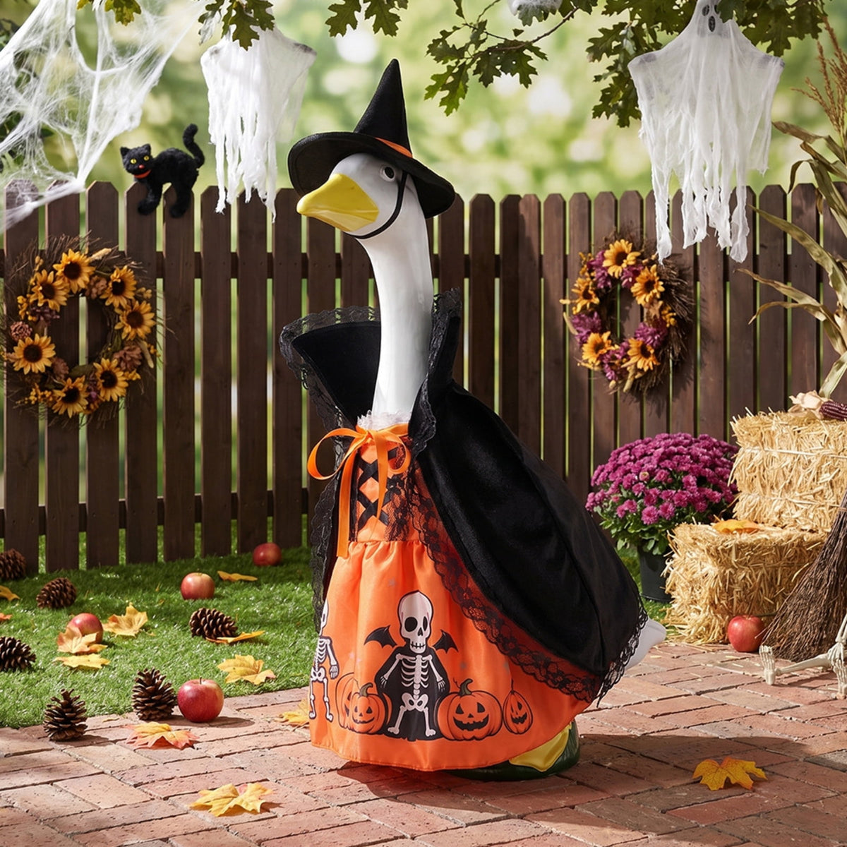 Bat Witch Hat Spiderweb Halloween Goose Clothes Fit 17/23In Cement Plastic Lawn Goose, Stylish Full Set for Outdoor Yard Patio Garden Seasonal Halloween Home Ornamental Arrangement