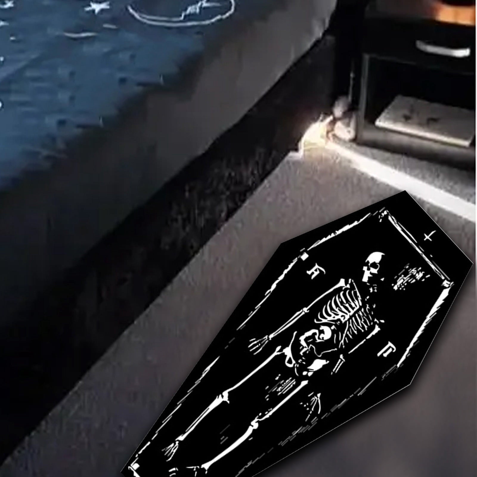 Harliver Halloween Carpet Gothic Coffin Shaped Skeleton Rug, Non Slip Washable Halloween Door Mat, for Bathroom Home Indoor Kitchen Bedroom Living Room Halloween Decorations, 15.7 x 47.2in