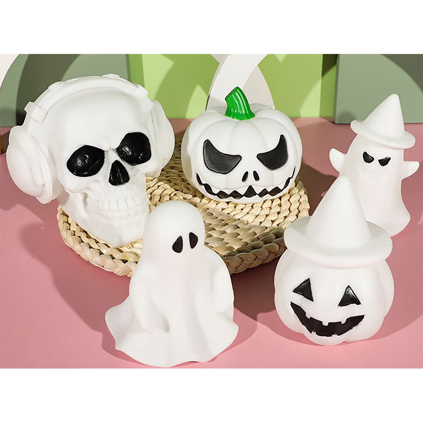 BZPIZ Halloween Party Decorations Halloween Ghost Decor Light Up Ghost-Lighted Spooky Ghost Decor with LED String Lights for Yard, Lawn, Garden Outside Decoration