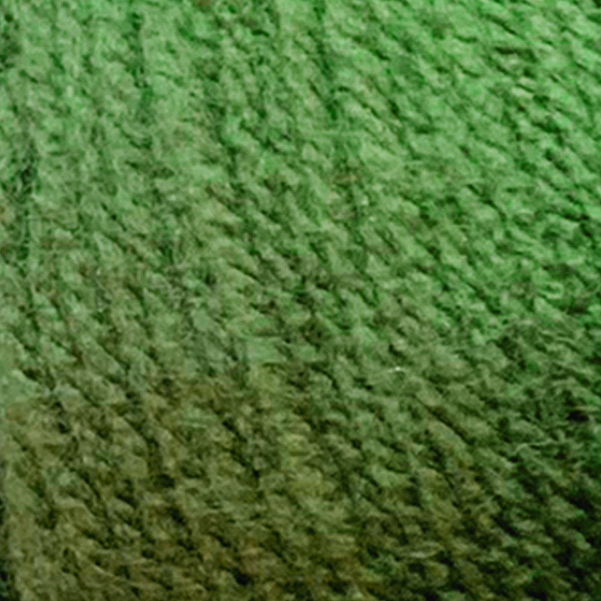 Mainstays Medium 4 Acrylic Yarn, White, 7 oz, 397 Yards