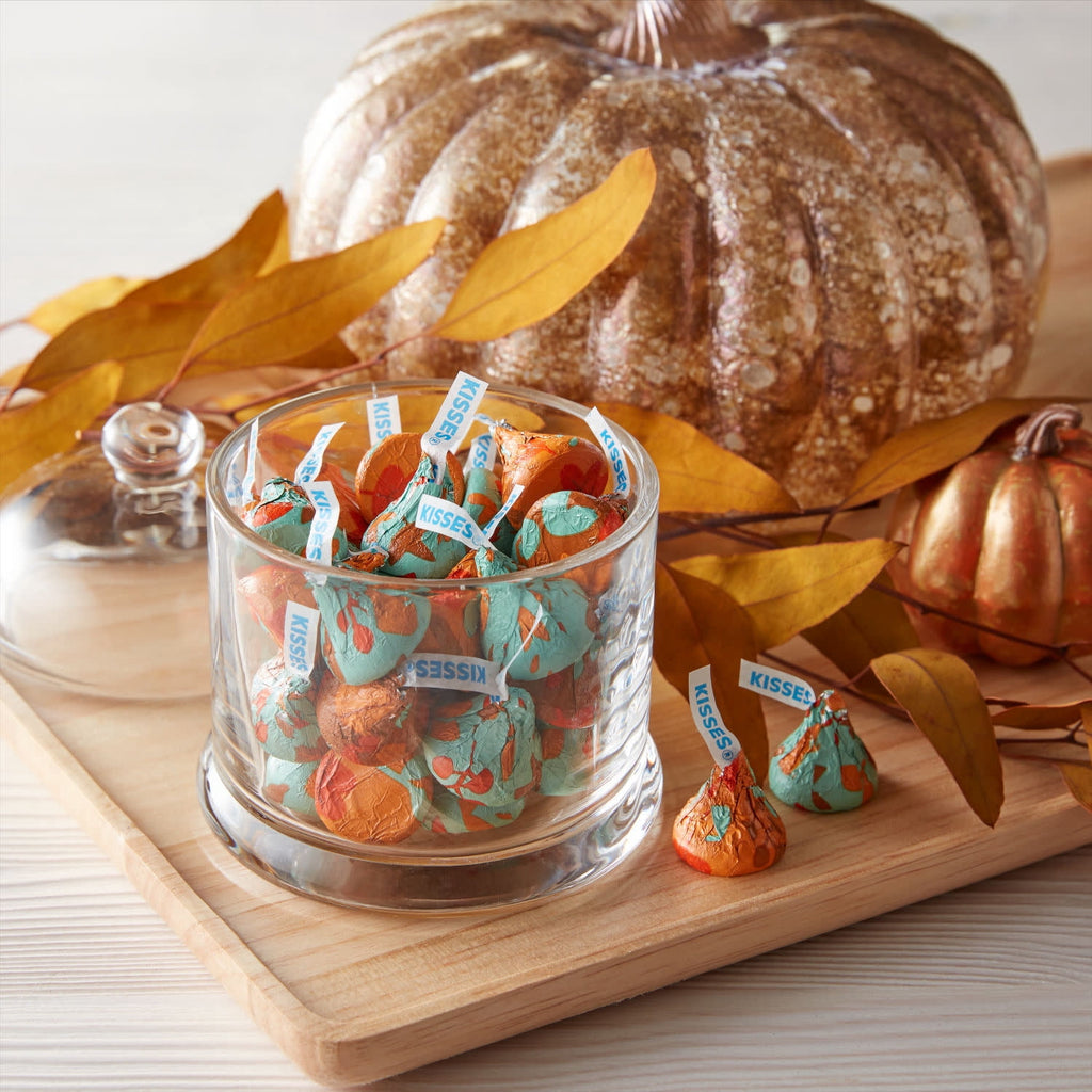Hershey's Kisses Milk Chocolate, Fall Candy Bag, 9 oz