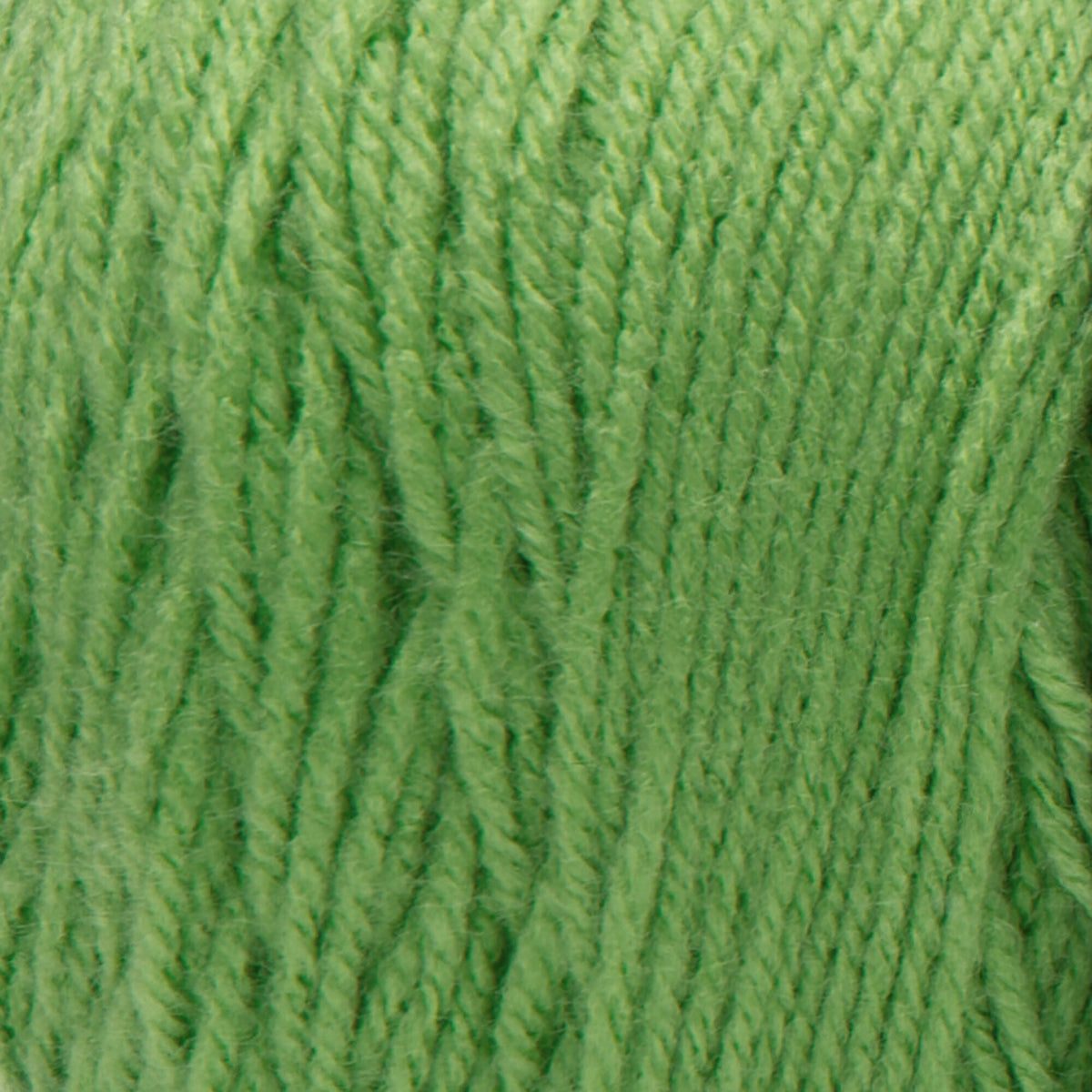 Red Heart® Super Saver® Jumbo #4 Medium Acrylic Yarn, White 14oz/396g, 744 Yards