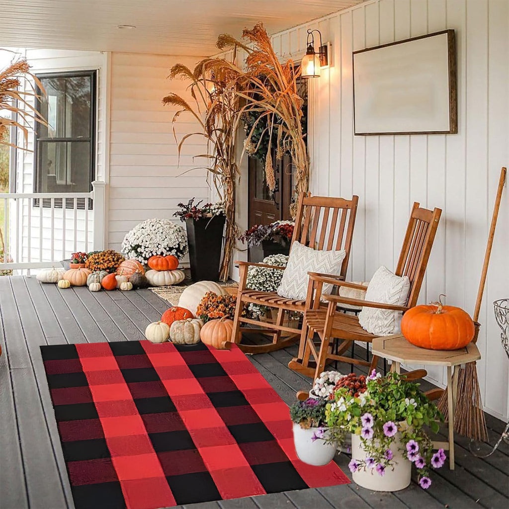 Xuniizn Fall Door Mat, Buffalo Plaid Fall Outdoor Rug Black & White Striepd Rug Front Door Mat Halloween Thanksgiving Fall Autumn Home Decor,Welcome Doormat for Front Door,Farmhouse Decor, 24 x 16"