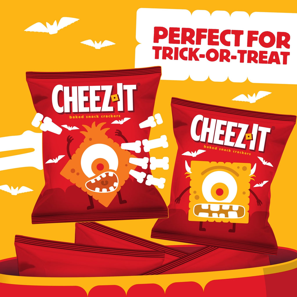 Cheez-It Original Halloween Cheese Crackers, Trick-or-Treat Snacks, 30 Count