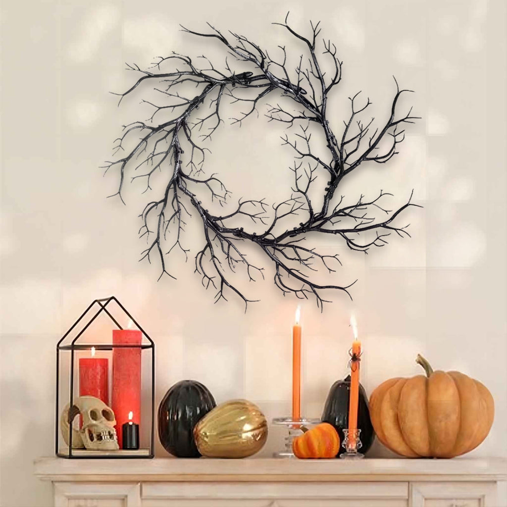 WWC Halloween Wreath, 18 inch Black Bats and Bare Branch Wreath, Gothic Halloween Decor Twig Wreath for Halloween Party Front Door Porch and Fireplace