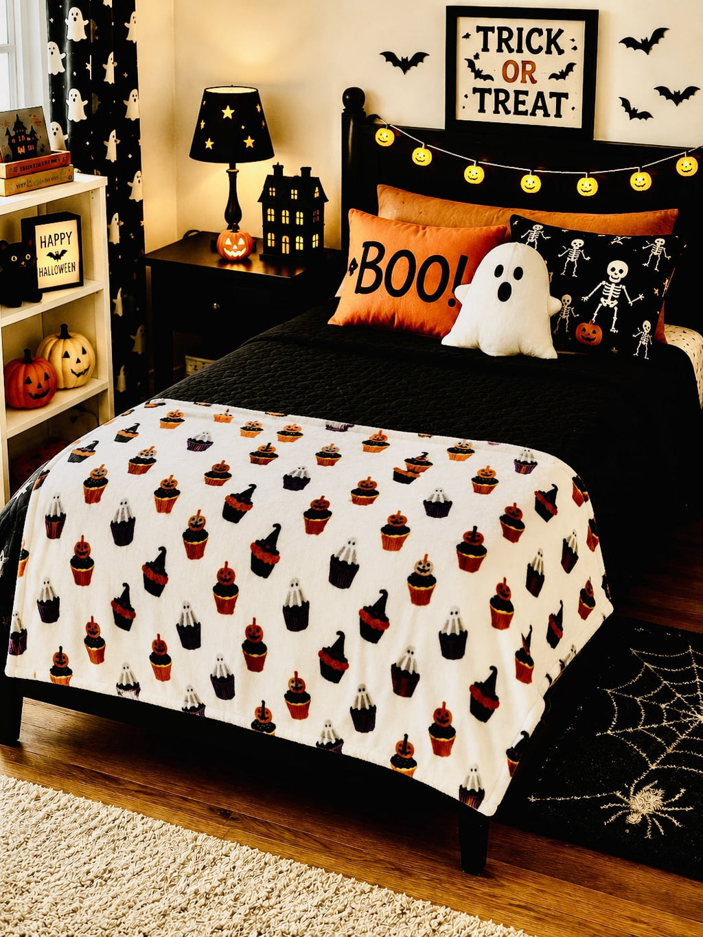 Serafina Home Halloween Throw Blanket: Fuzzy Boo! Jack O'Lantern Spider Webs Skull and Black Cats Print on Velvet Fleece for Sofa Bed Couch Chair Dorm