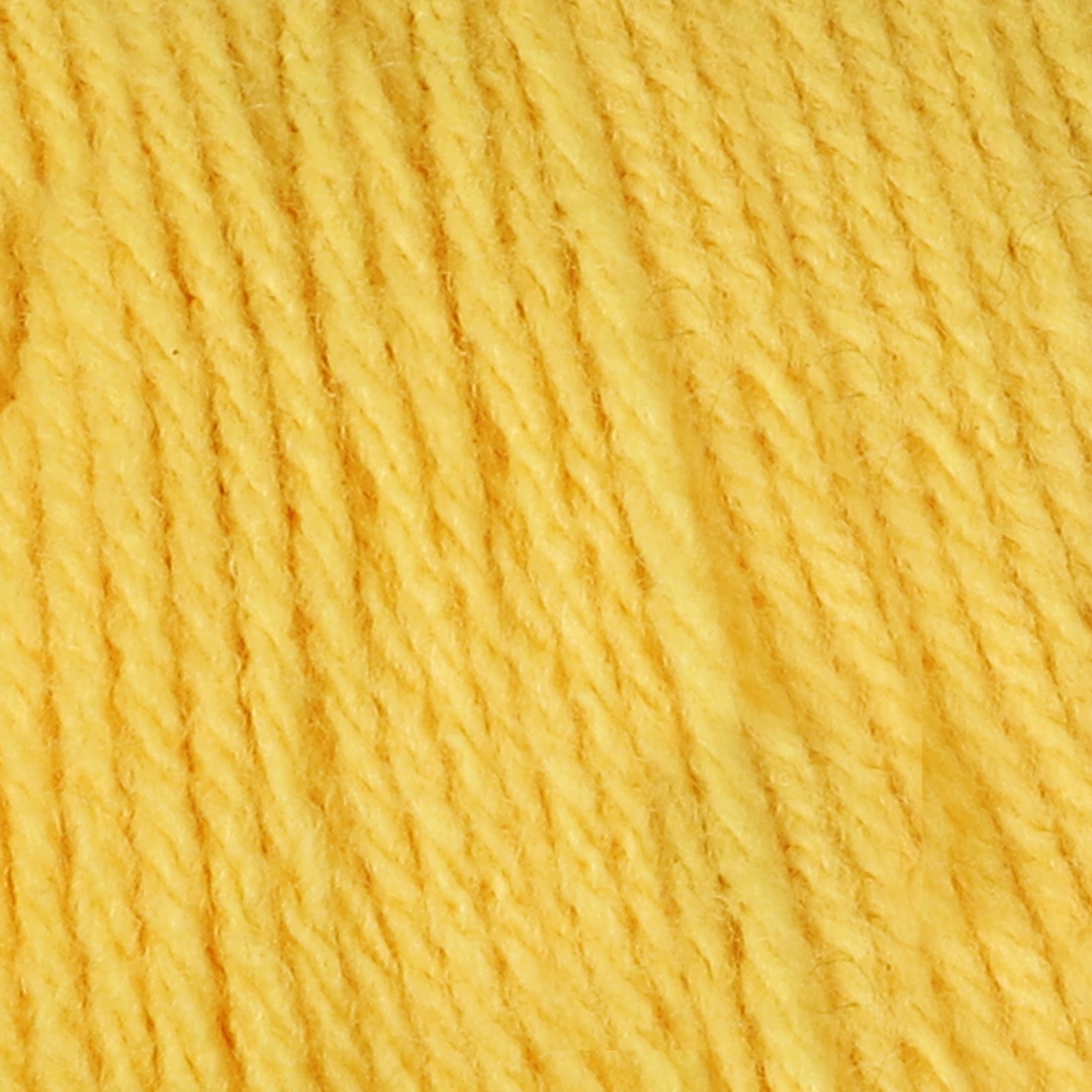 Mainstays Medium 4 Acrylic Yarn, White, 7 oz, 397 Yards