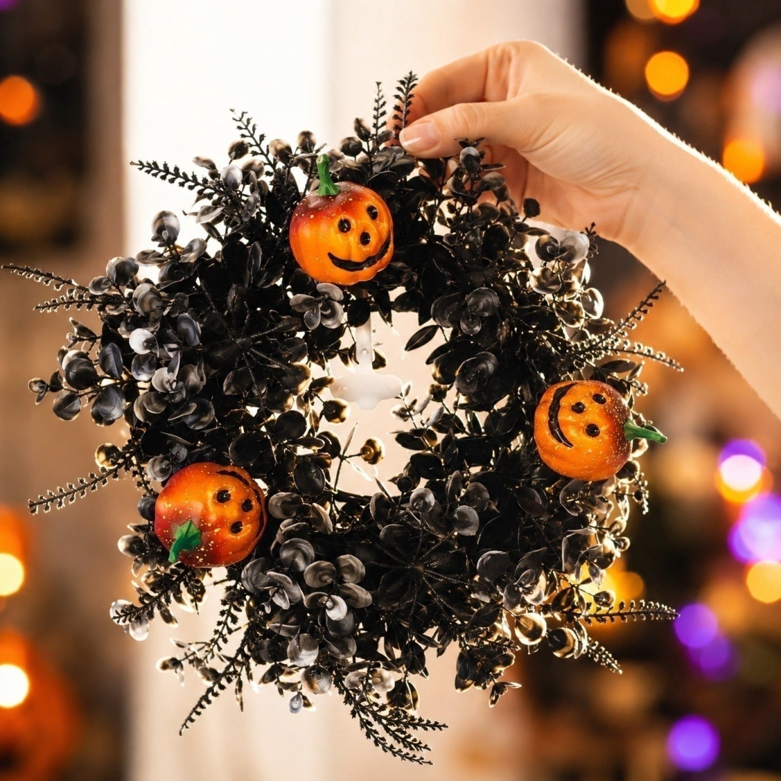 Boovnll Halloween Wreath, 18" Horror & Novelty Handmade Black Twig Glitter Bats Halloween Wreaths for Front Door Fireplace Wall Porch Party Decor, Halloween Decorations