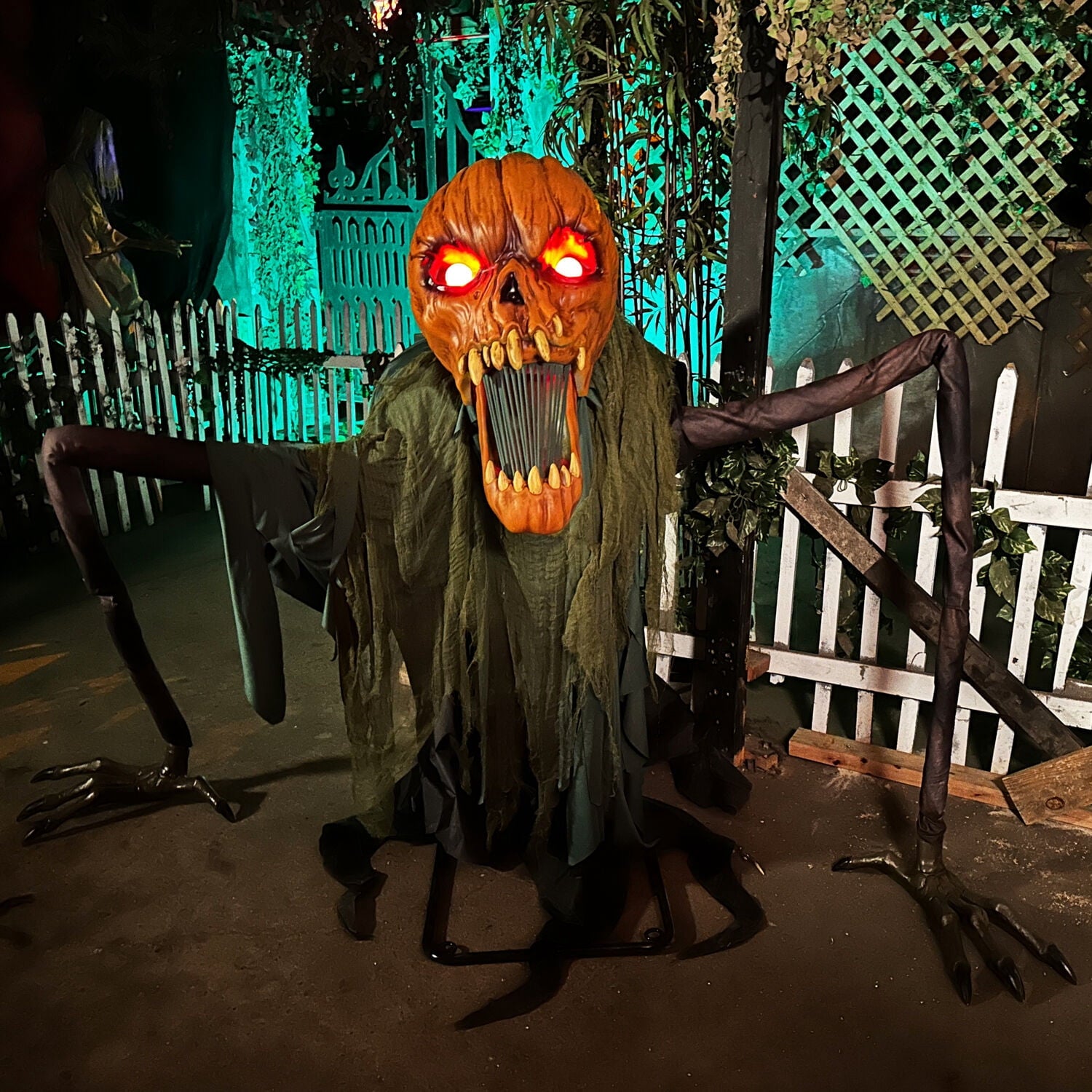 Haunted Hill Farm 4.7 ft Touch-Activated Animated Witch Cauldron Halloween Accessory, HHCAULDRON-1FLSA