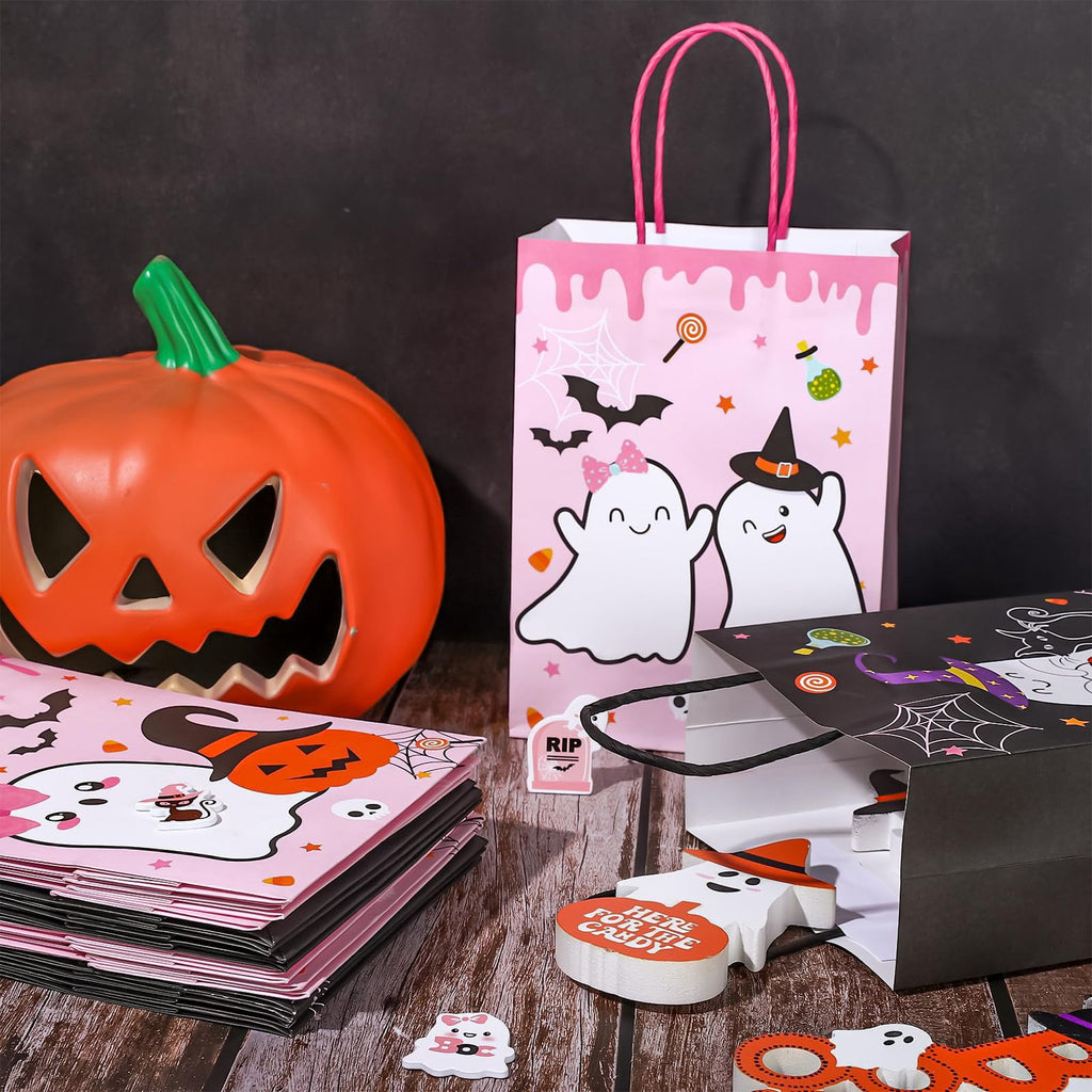 Halloween Cute Ghost Paper Gift Bags with Handles,Trick or Treat Candy Bags for Pumpkin Candy Goodie Present Bags, Festive Halloween Party Favor Bags Gift Holders for Gifts Treats(A)