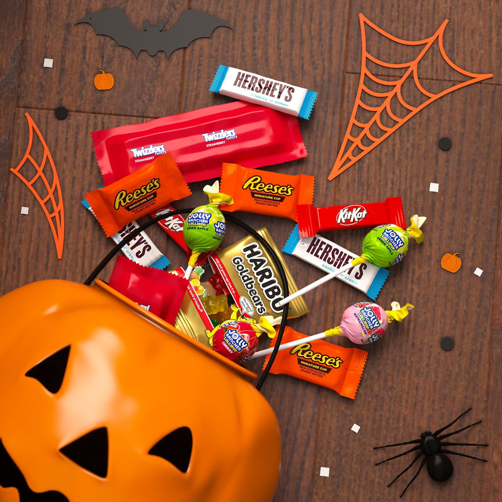 Hershey Assorted, Halloween Candy Bulk Bag, 34.8 oz (110 Pieces)