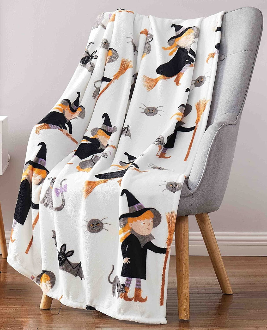 Serafina Home Halloween Throw Blanket: Fuzzy Boo! Jack O'Lantern Spider Webs Skull and Black Cats Print on Velvet Fleece for Sofa Bed Couch Chair Dorm