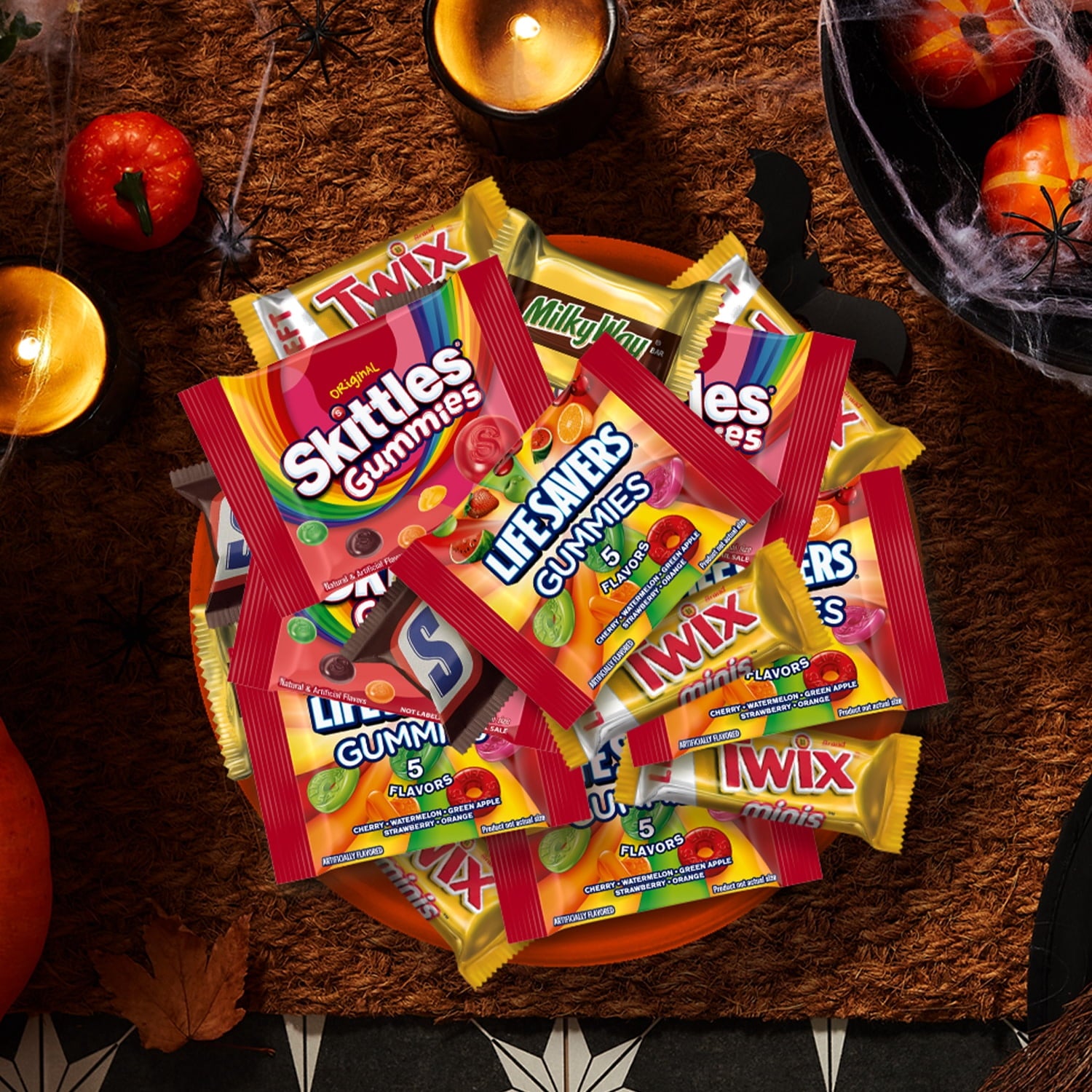 Snickers, Skittles Gummies & More Halloween Candy Variety Pack - 205 Ct Bulk Bag