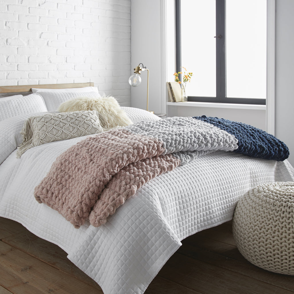 Mainstays Chunky Chenille Yarn, 31.7 yd, Ivory, 100% Polyester, Super Bulky