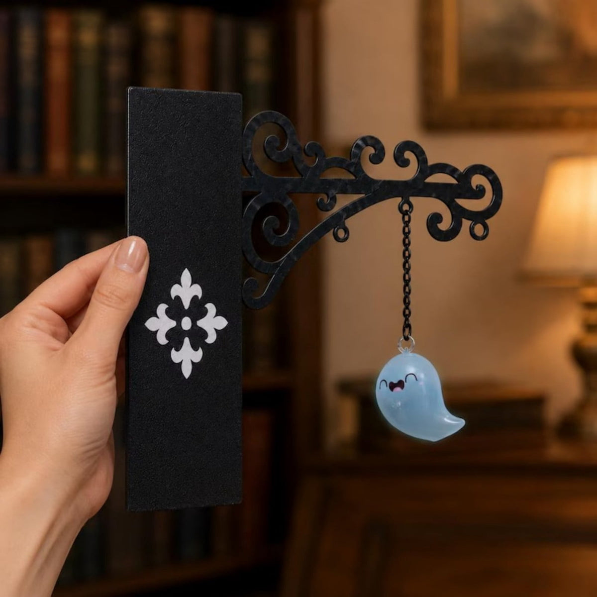 Nkmbld Halloween Bookshelf Lamp, Vintage Library Lantern Decorative Bookshelf Lighting, Hanging Ghost Lantern Book Shelf Light, Halloween Decorations Indoor