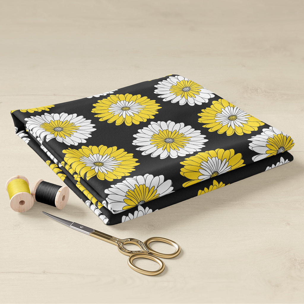 Fat Quarter 100% Cotton Daizy, Yellow, 18"x 21" for Quilting & Sewing, 1 Each
