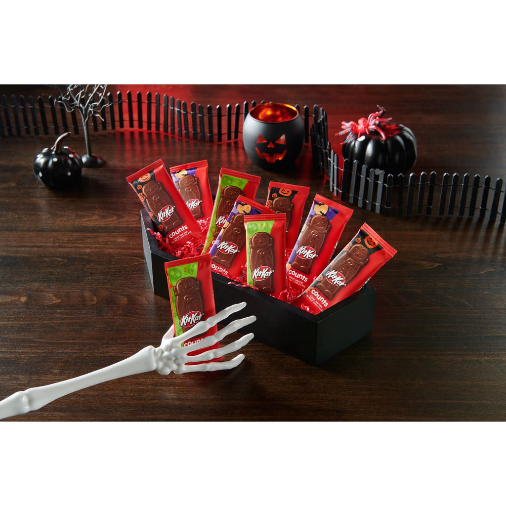 KIT KAT® Milk Chocolate Wafer Snack Size Counts, Halloween Candy Bag, 9.44 oz