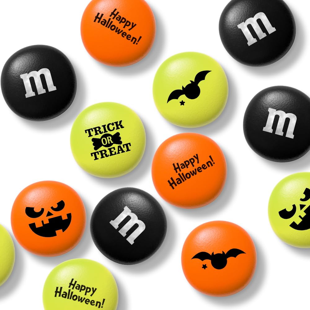 M&M'S Halloween Milk Chocolate Trick-or-Treat Candy, Party Favor Packs, Set of 30
