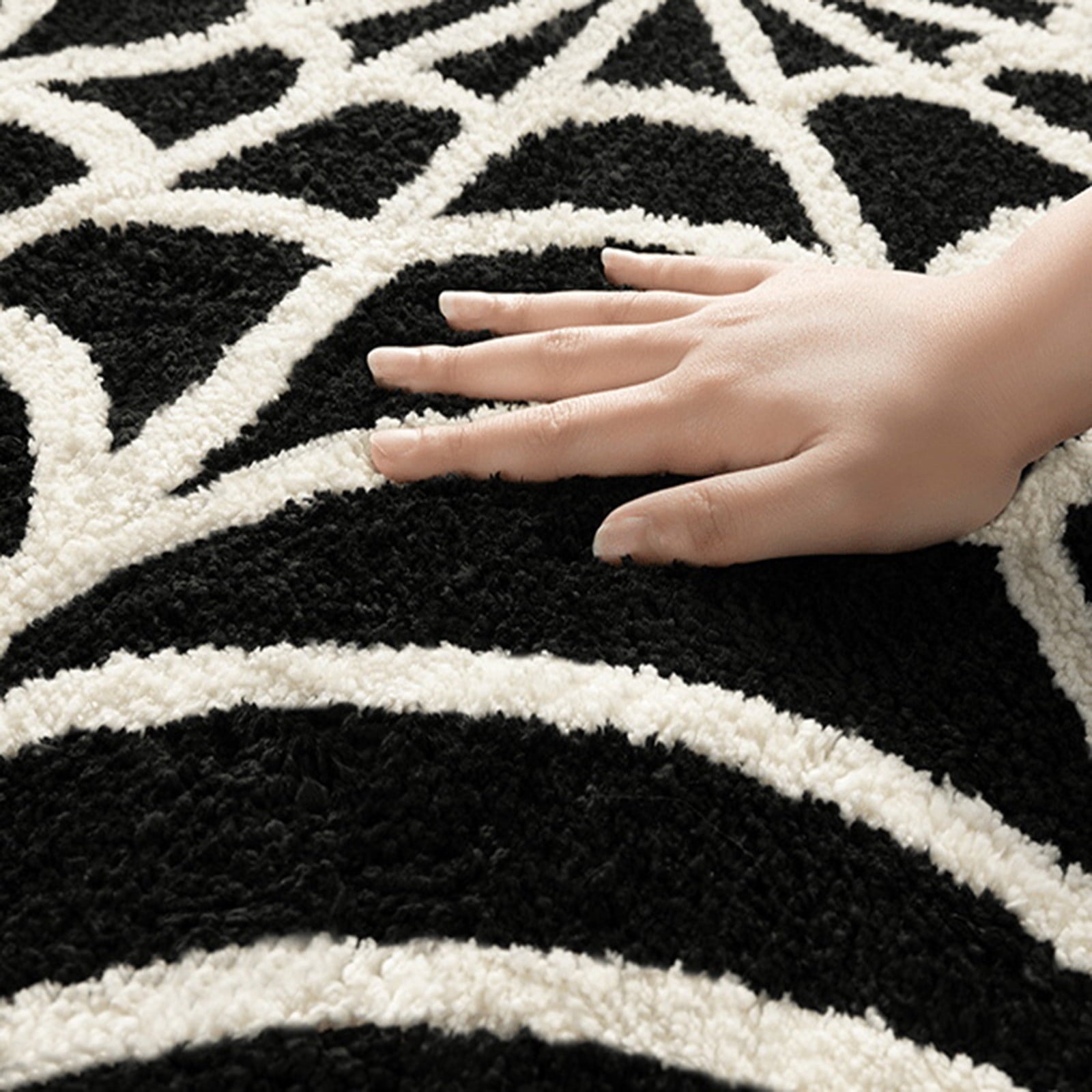 Halloween Spider Web Bath Mat,Bath Mat Non-Slip Rugs Spiderweb Rug Machine Washable Goth Bath Mat Area Rugs Gothic Rug for Front Door, Bedroom,Living Home