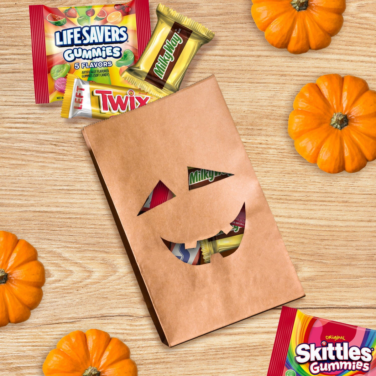 Snickers, Skittles Gummies & More Halloween Candy Variety Pack - 155 Ct Bulk Bag