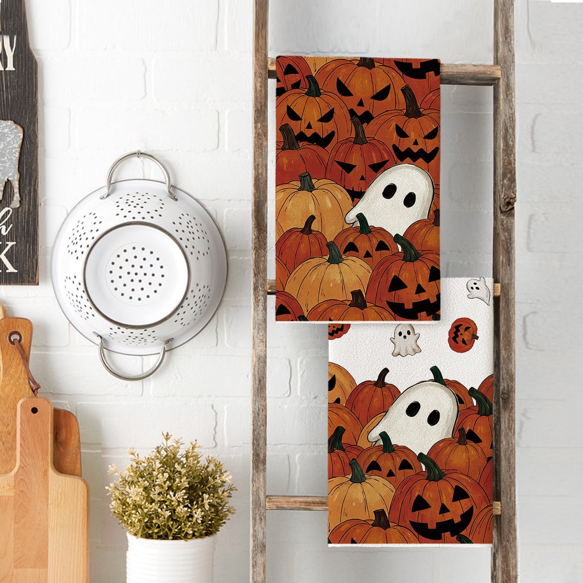Sm:)e Ghost Pumpkins Bats Floral Spooky Halloween Kitchen Towels Dish Towels, 18x26 Inch Jack-O'-Lantern Decoration Hand Towels Set of 2