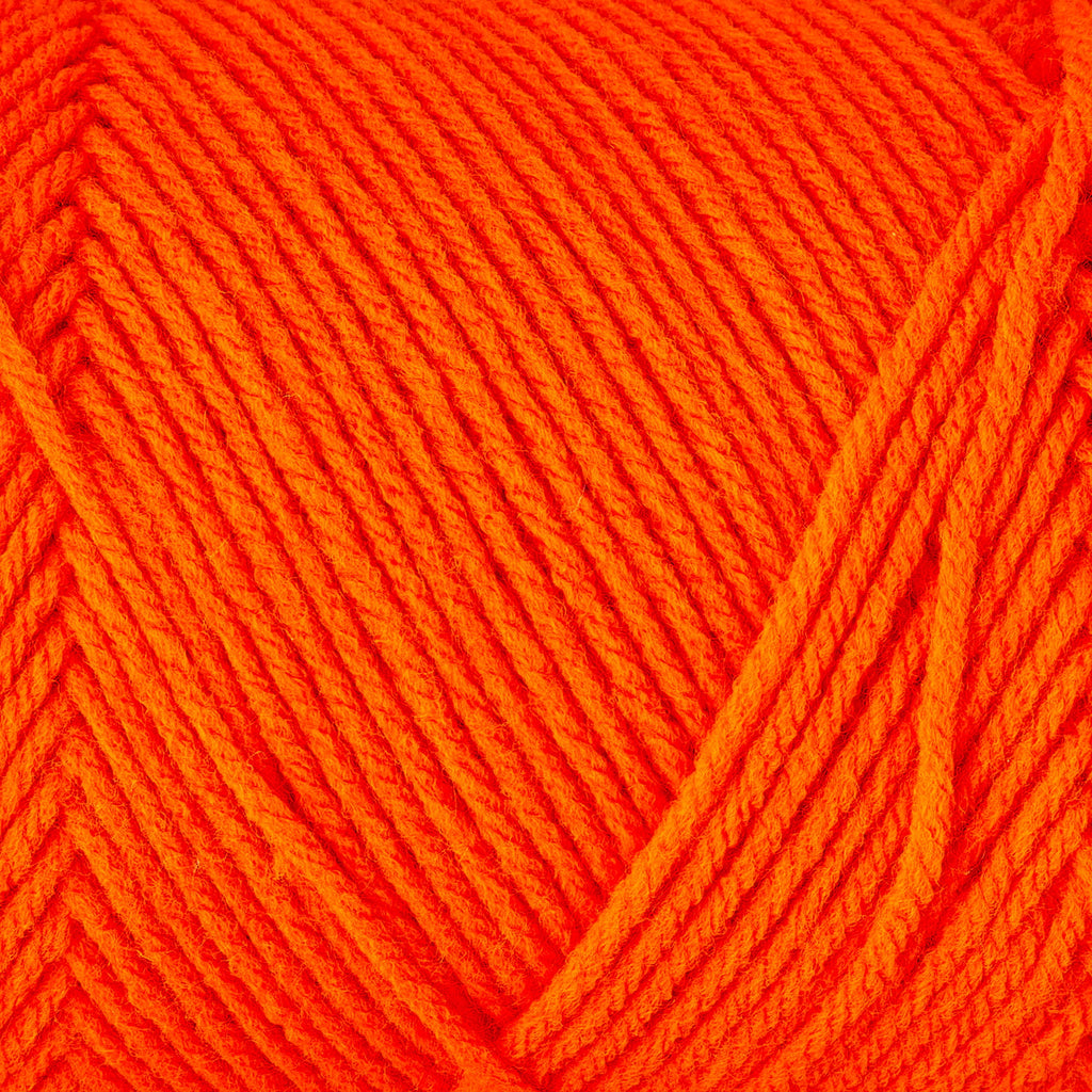 Mainstays Medium 4 Acrylic Yarn, White, 7 oz, 397 Yards