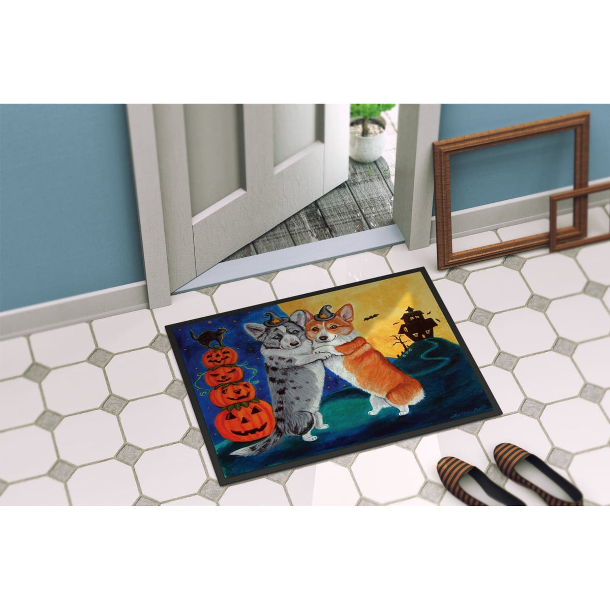 18 x 27 in. Corgi Halloween Scare Indoor or Outdoor Mat